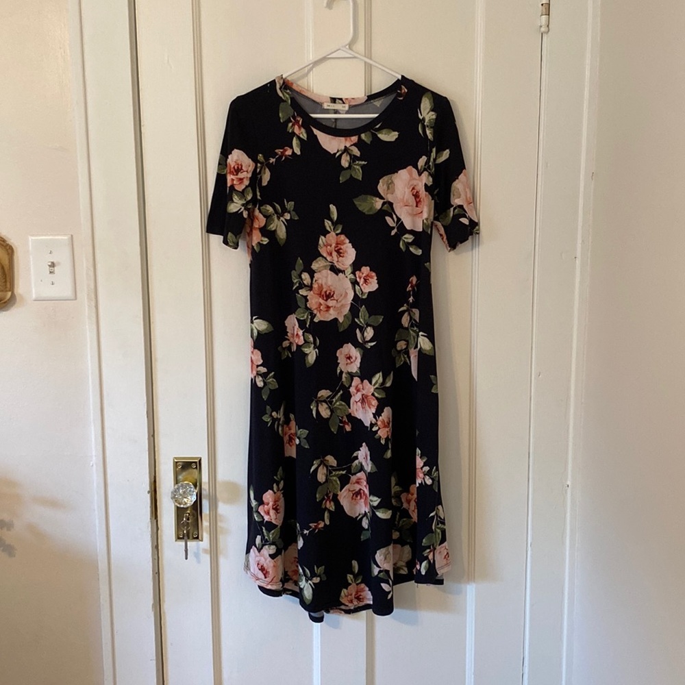 [Reb and J] Black Floral Dress